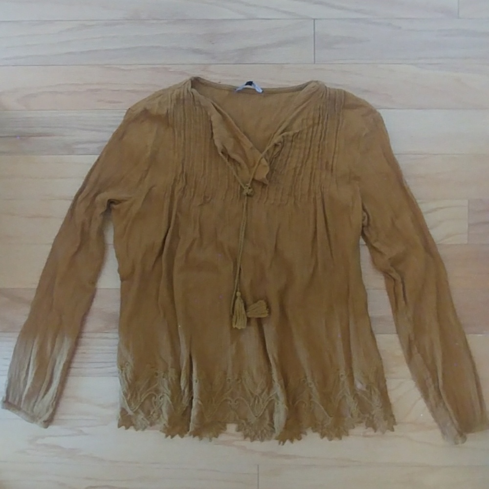 Golden leaf shirt from Paris